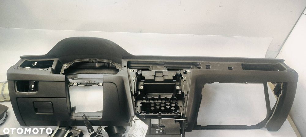 DESKA KOKPIT VOLKSWAGEN PASSAT B8 PODUSZKA PASY - 9