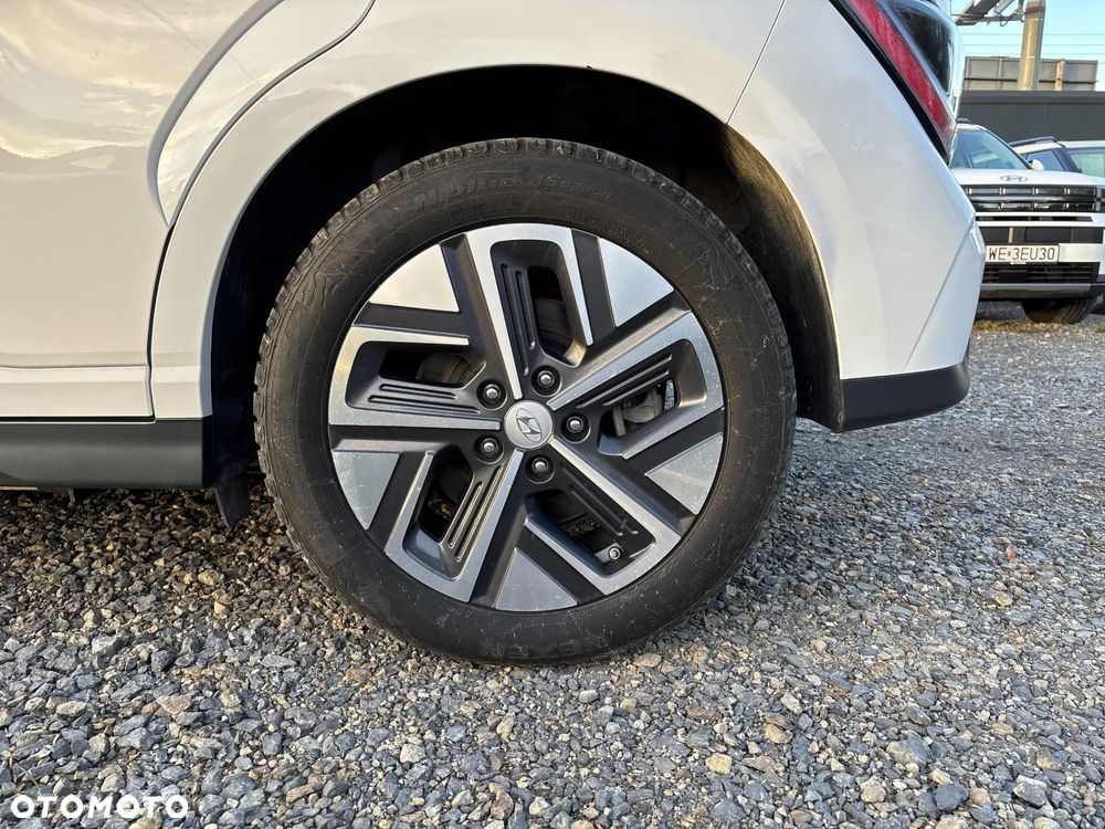 Hyundai Kona Electric 64kWh Modern - 23