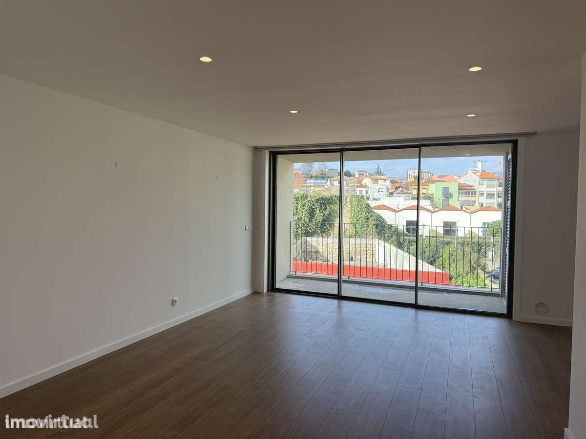 T2+1 Último andar piso único - Grande imagem: 4/37