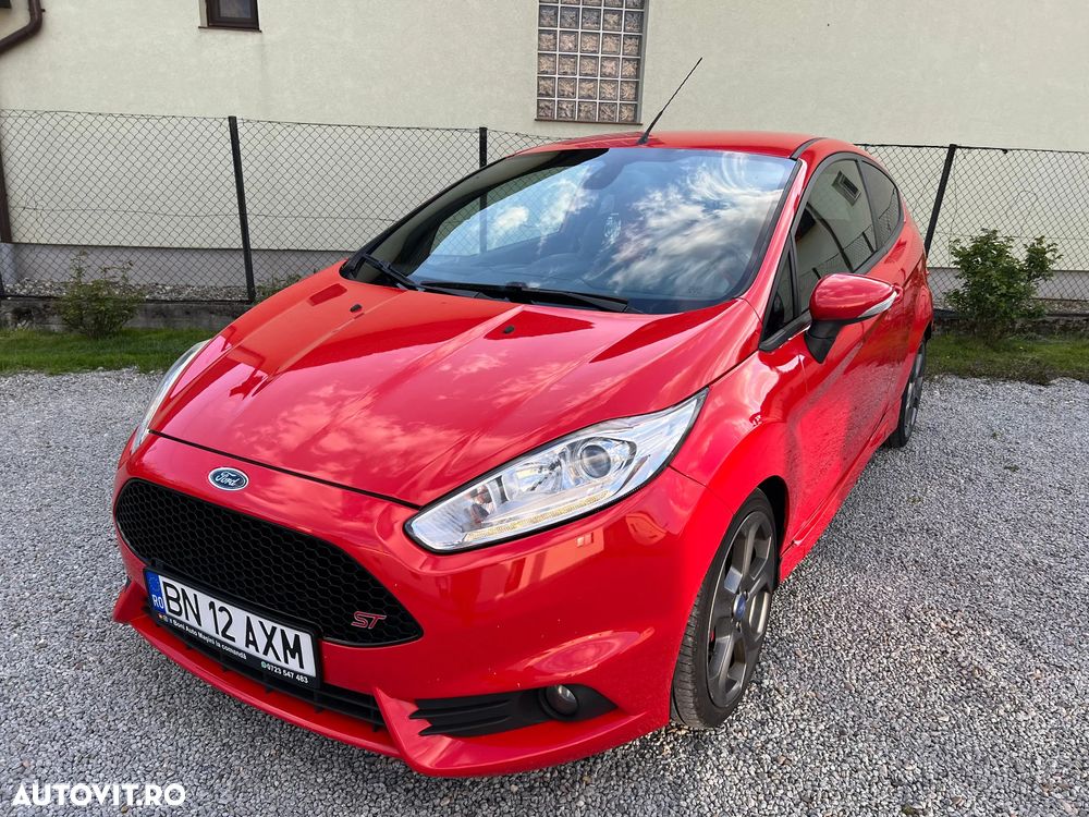 Ford Fiesta 1.6 EcoBoost ST - 6