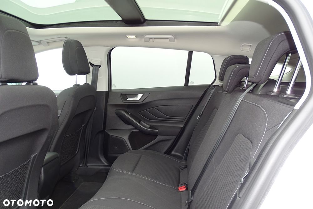 Ford Focus 1.5 EcoBlue STart-Stopp-System TITANIUM - 23