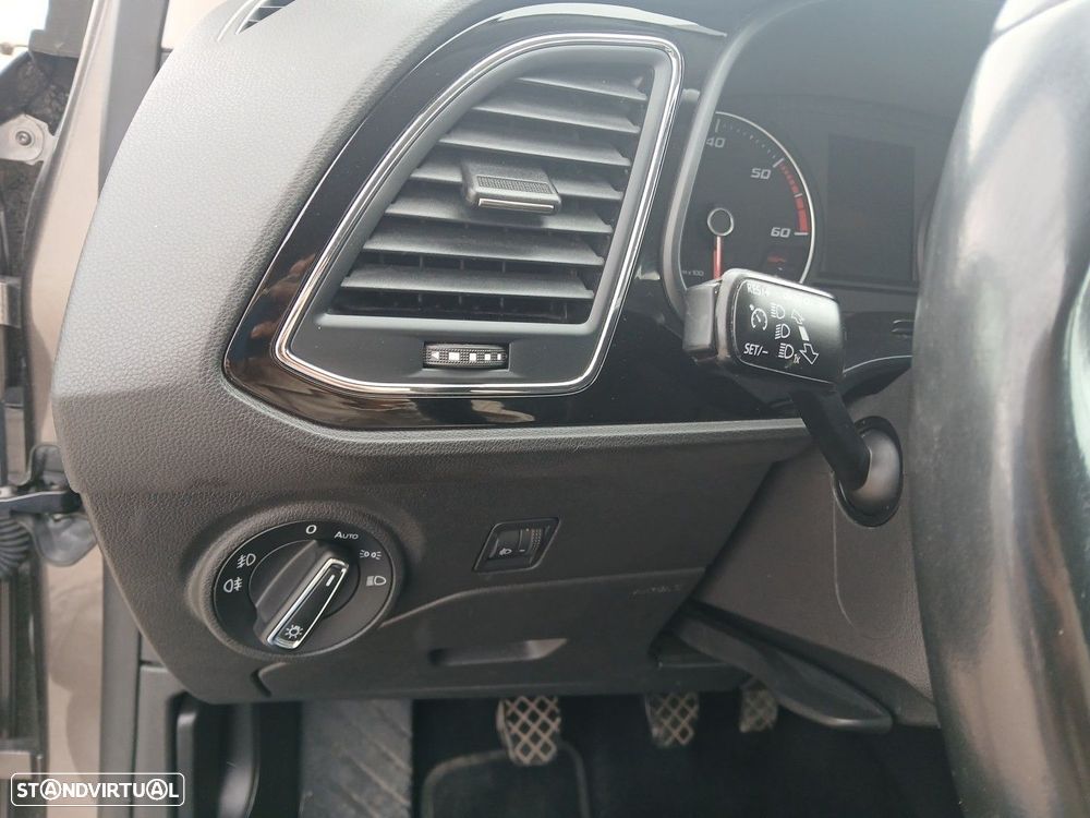 SEAT Leon 1.6 TDI Style Ecomotive - 20