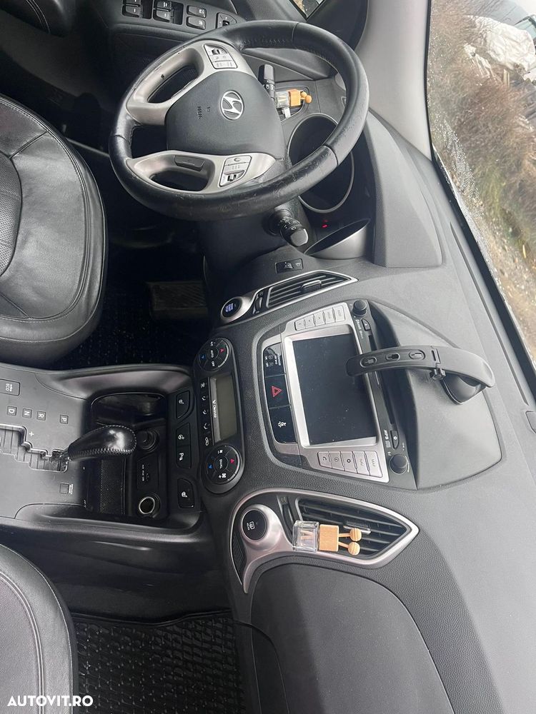 Hyundai ix35 - 9