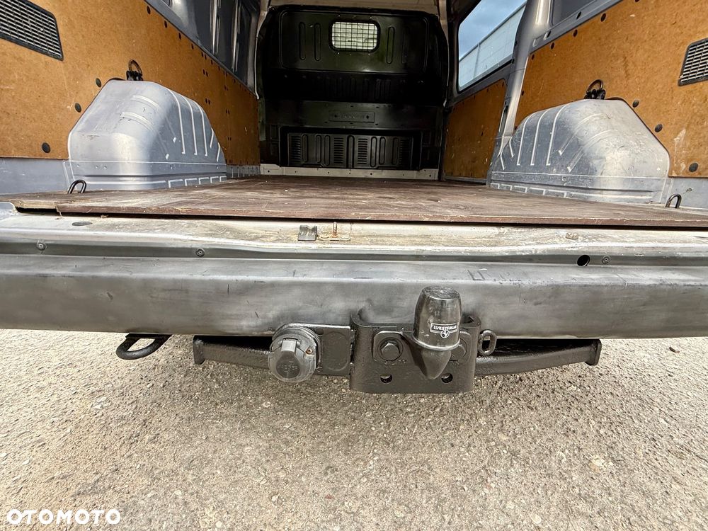 Ford Transit - 16