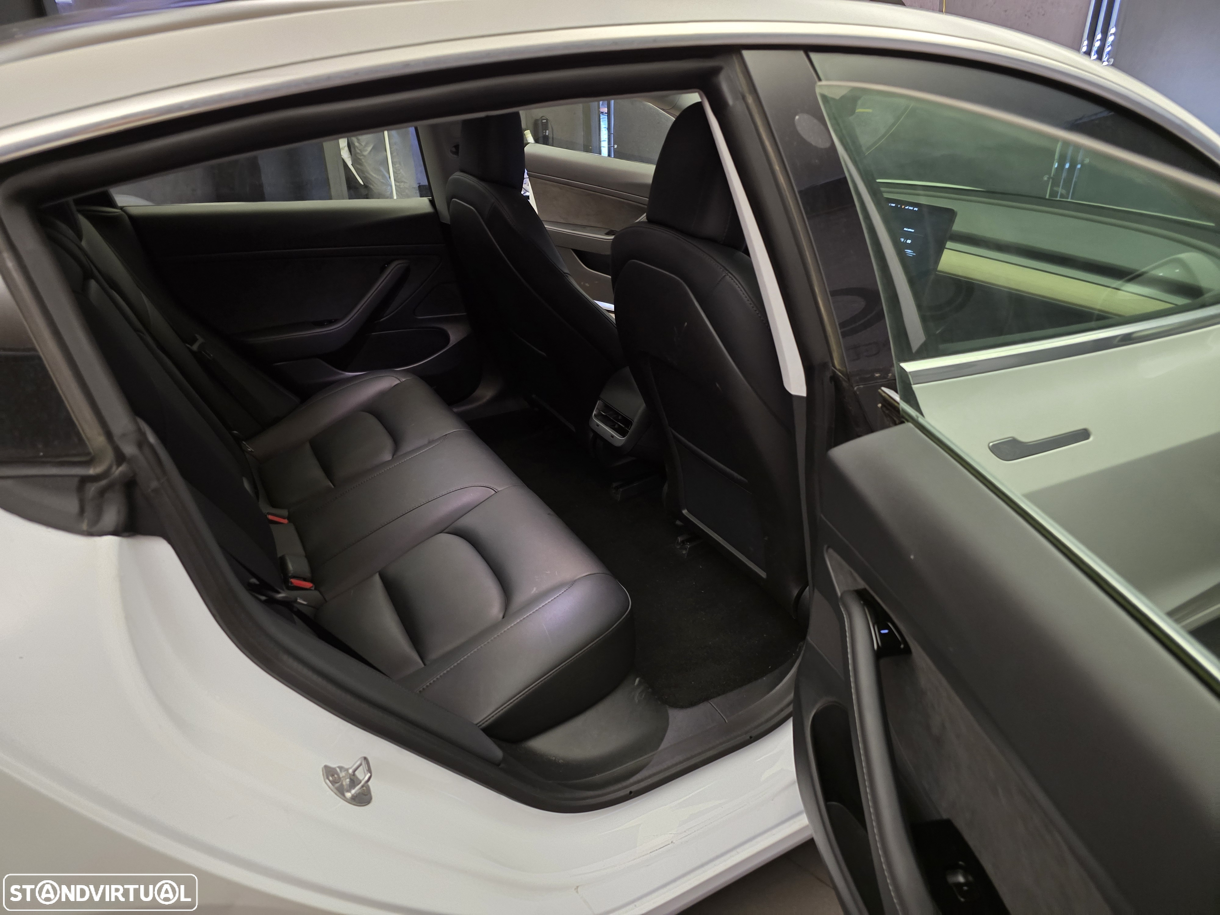 Tesla Model 3 Standard Range Plus RWD - 9