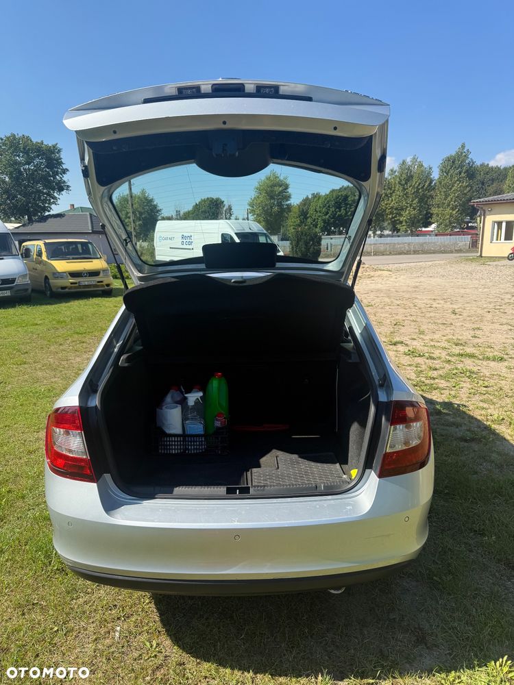 Skoda RAPID - 4