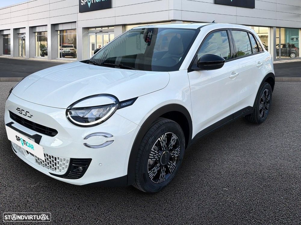 Fiat 600 1.2 Hybrid Icon - 1