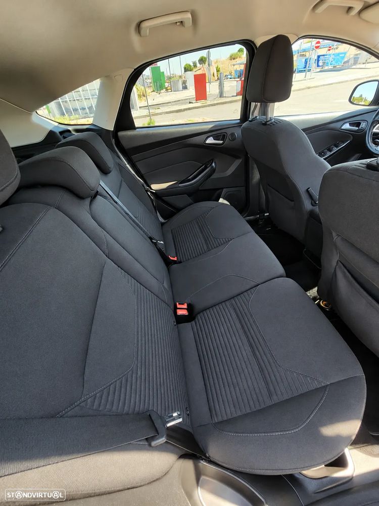 Ford Focus 1.5 TDCi Titanium DPS - 14