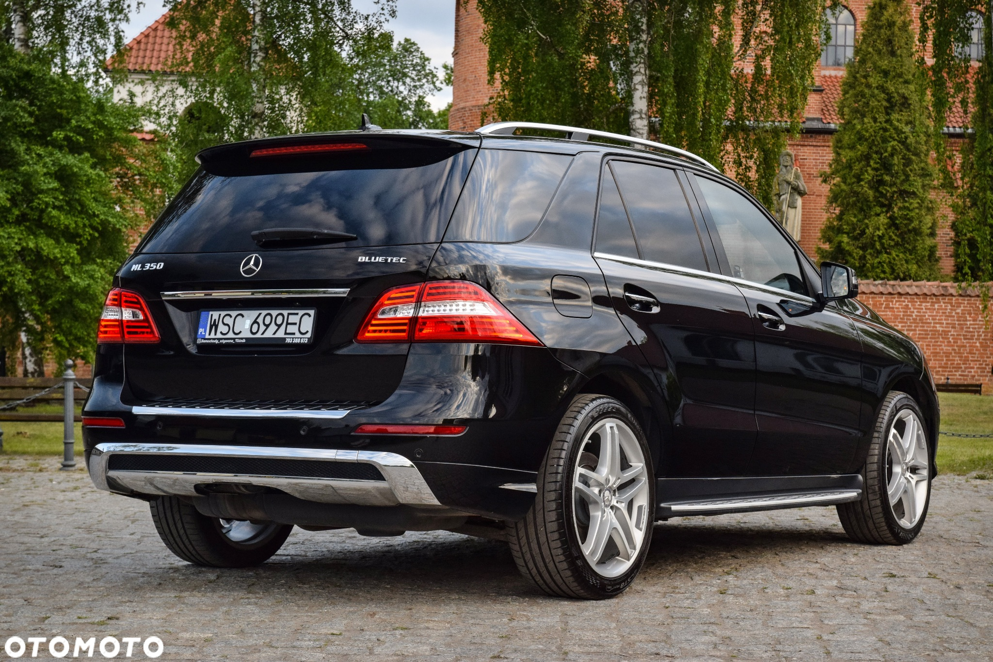 Mercedes-Benz ML 350 BlueTec 4-Matic - 12