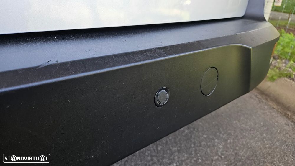 Ford Transit Connect Automática 3Lugares - 38
