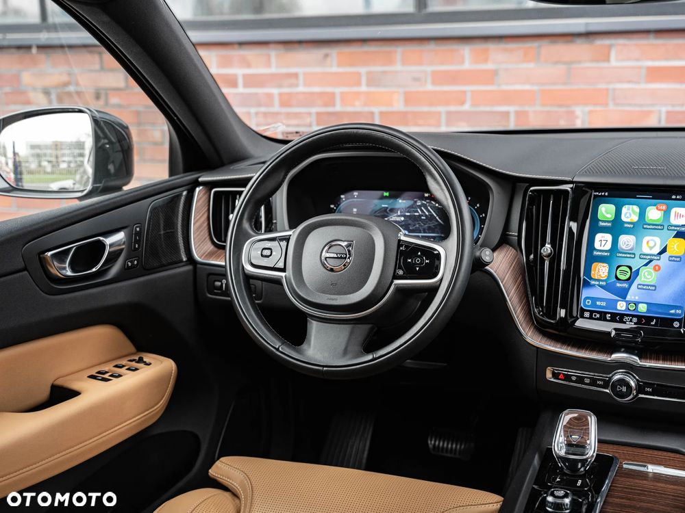 Volvo XC 60 T6 AWD Recharge Geartronic Inscription - 29