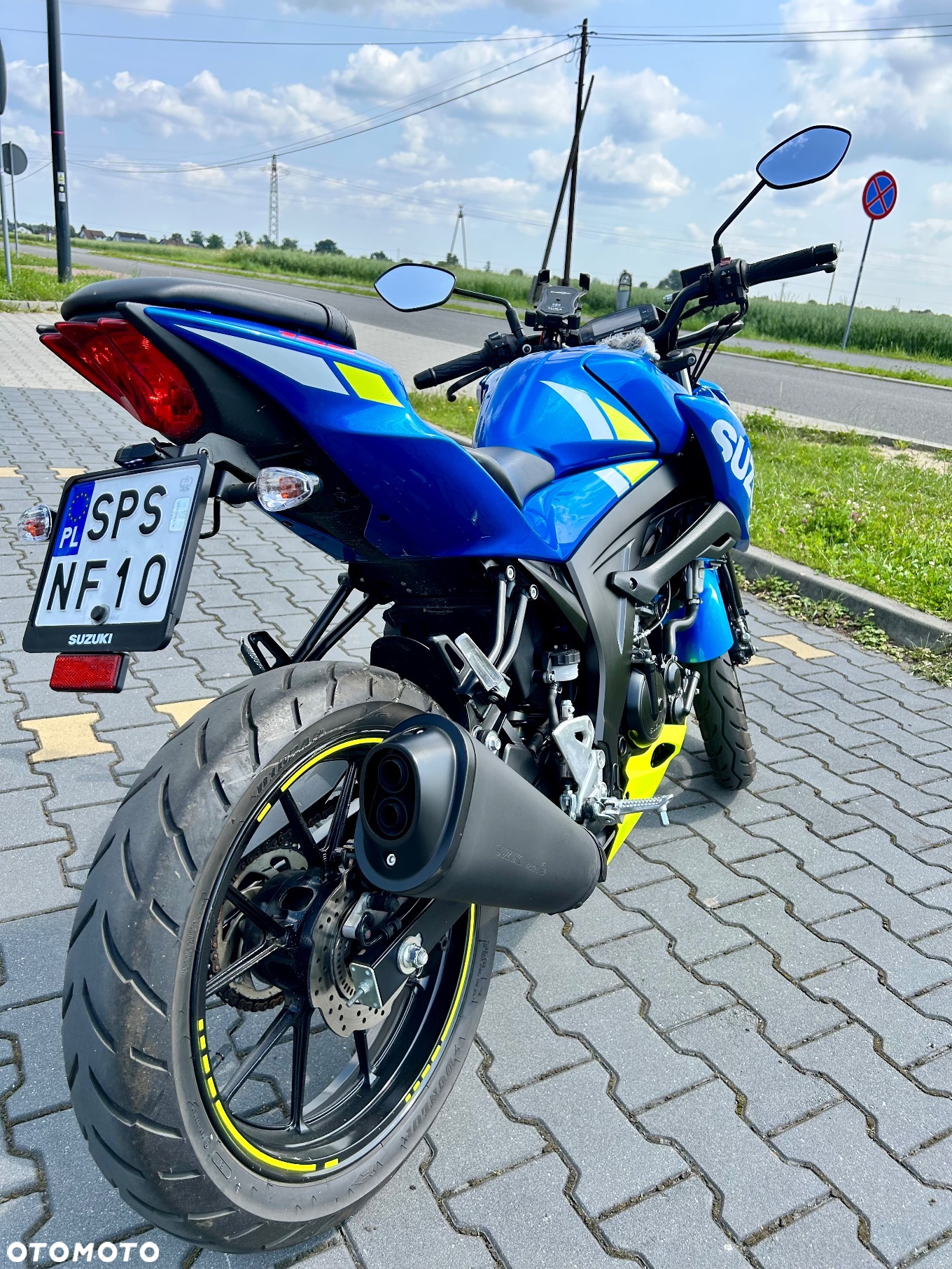Suzuki GSX - 4