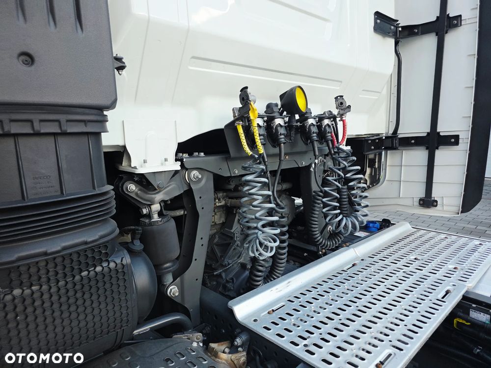 Iveco S-Way 480 - 18