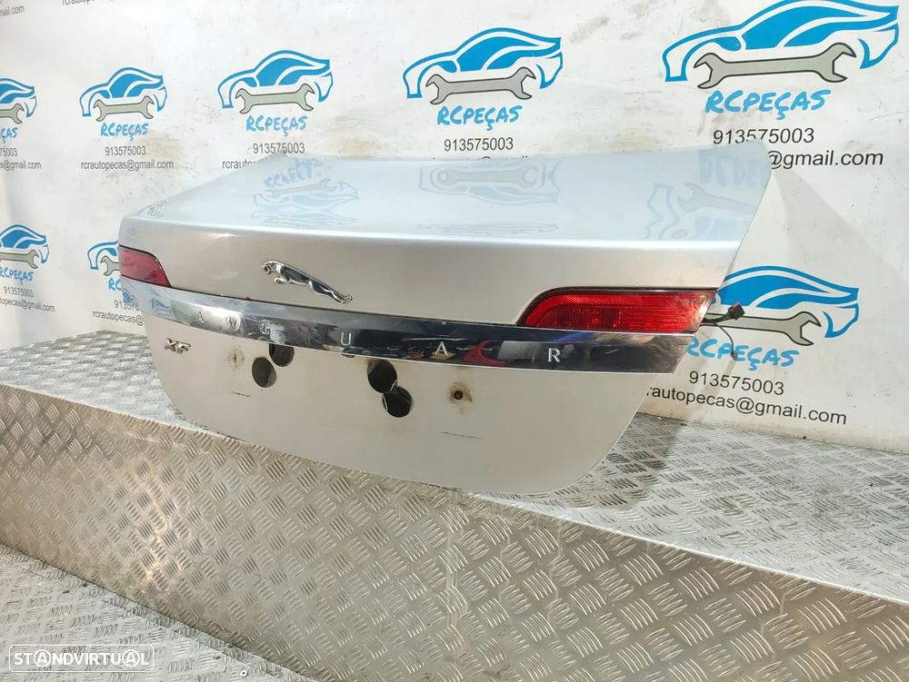 Mala Jaguar XF X250 Pre-Facelift com Câmara - Tampa mala - 7