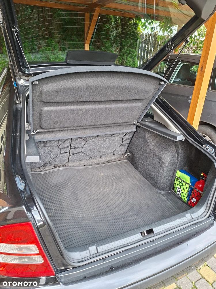 Skoda Octavia 1.9 TDI Tour - 10
