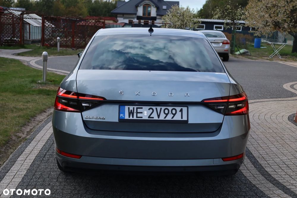 Skoda Superb 2.0 TSI Style DSG - 10