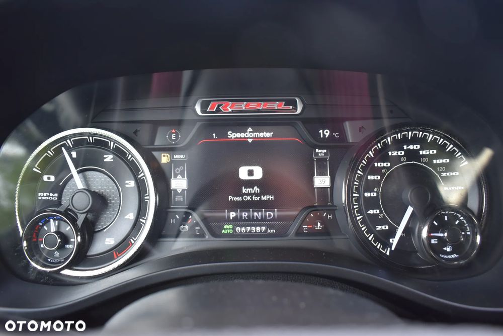 Dodge RAM - 26