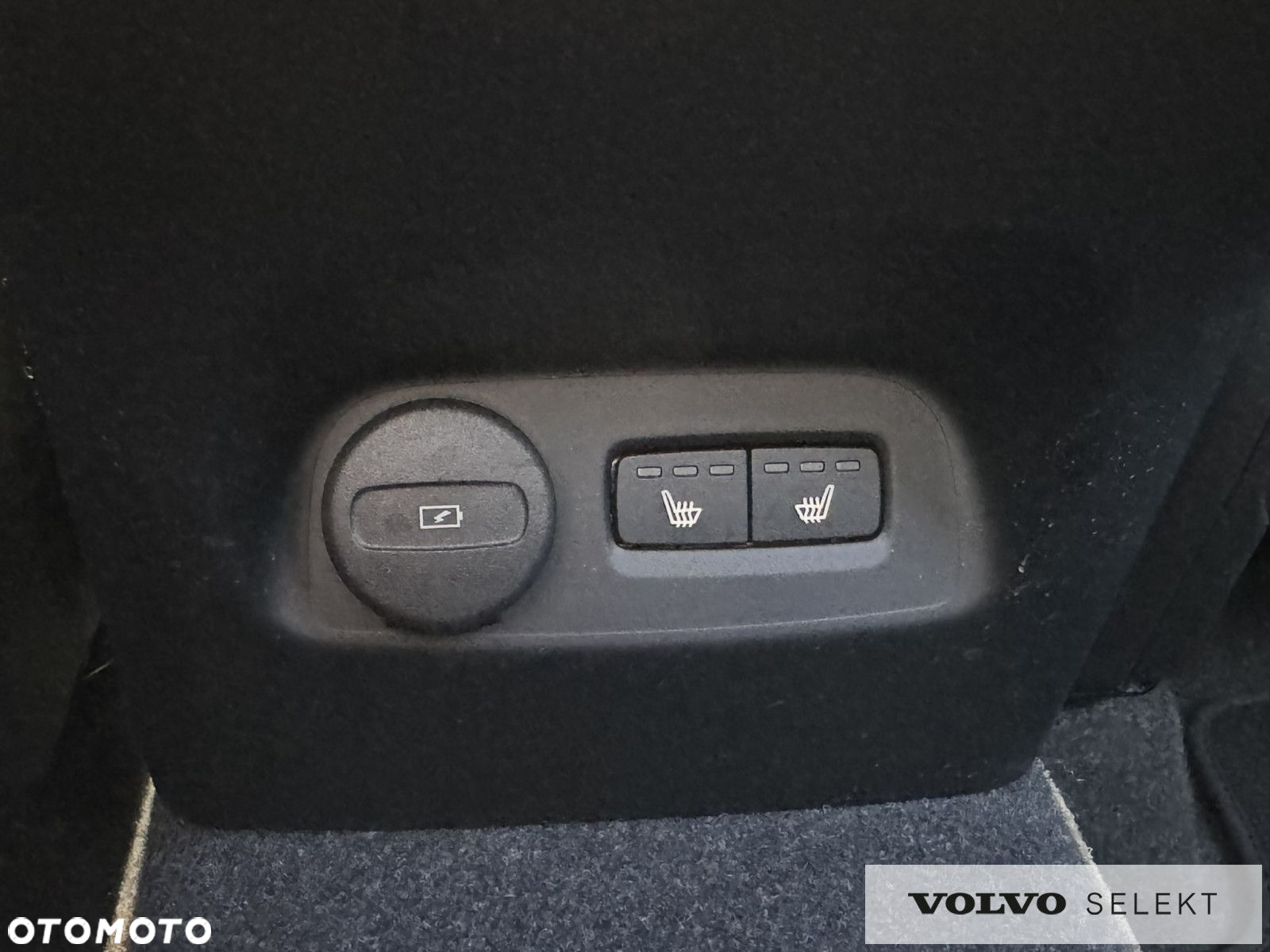 Volvo XC 40 B4 Core - 24