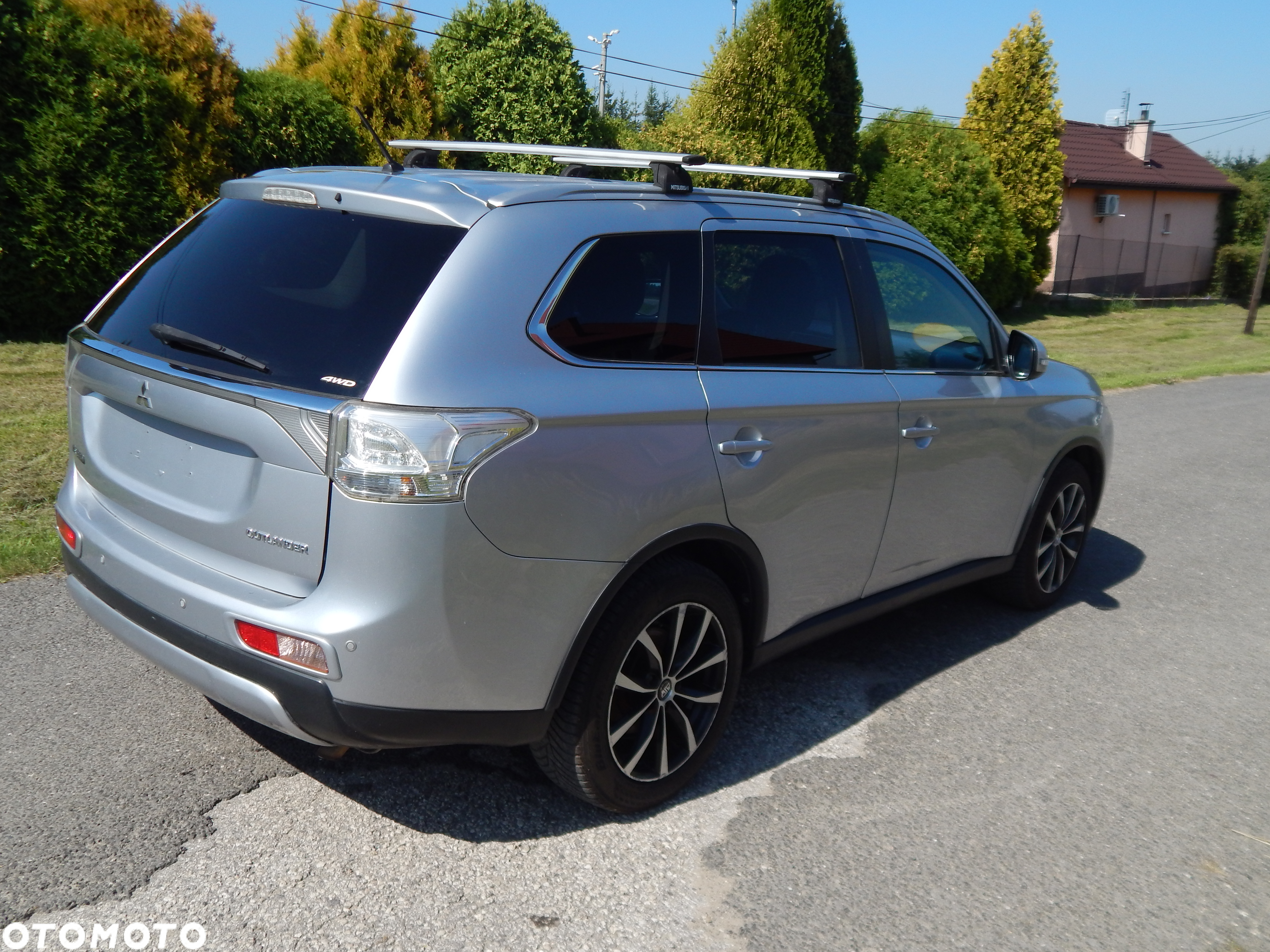 Mitsubishi Outlander 2.2 DI-D Instyle SDA 4WD - 8