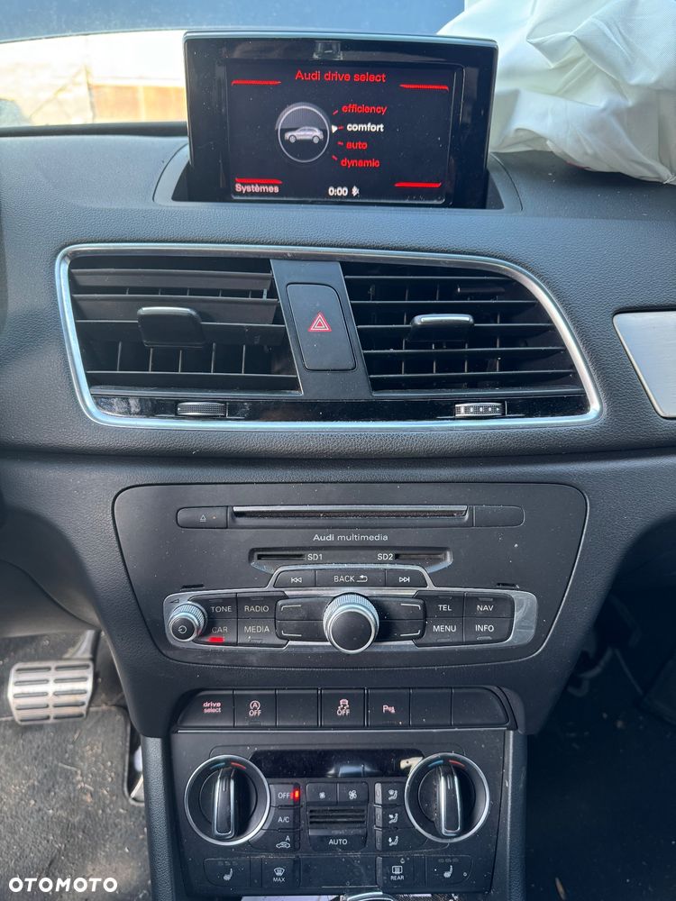 Audi Q3 2.0 TDI Quattro S tronic design - 22