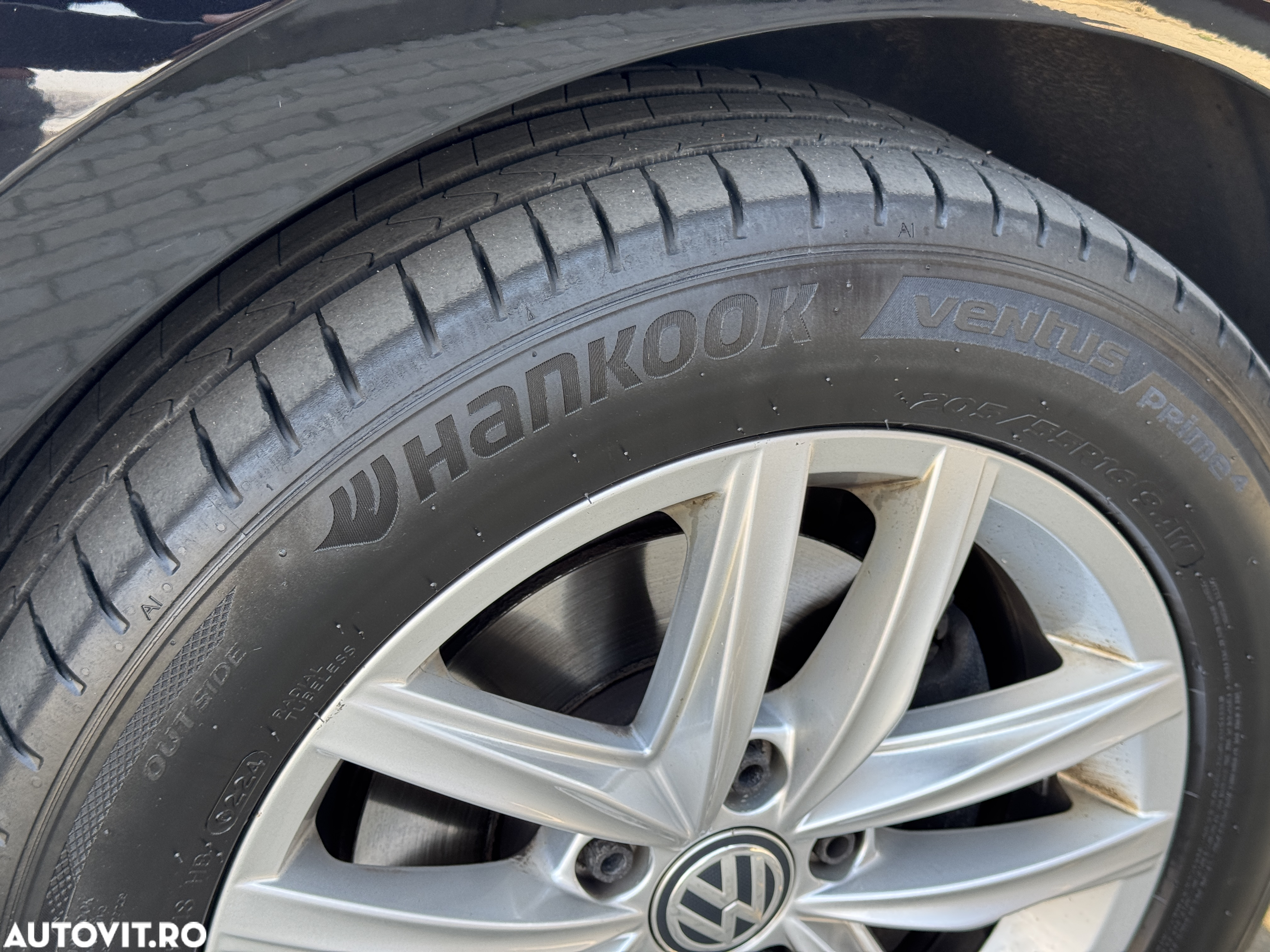 Volkswagen Golf 1.6 TDI DSG Highline - 20