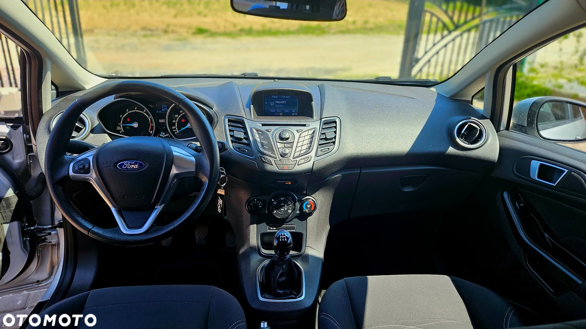 Ford Fiesta 1.0 Celebration - 13