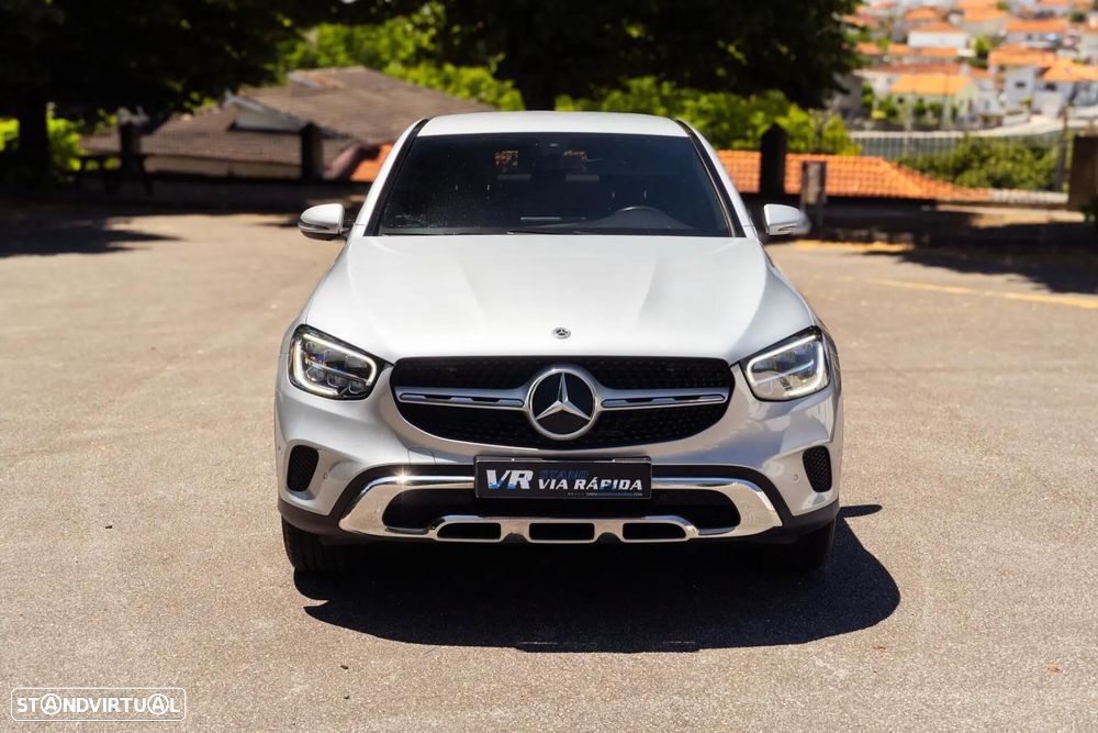 Mercedes-Benz GLC 300 e Coupe 4Matic - 3