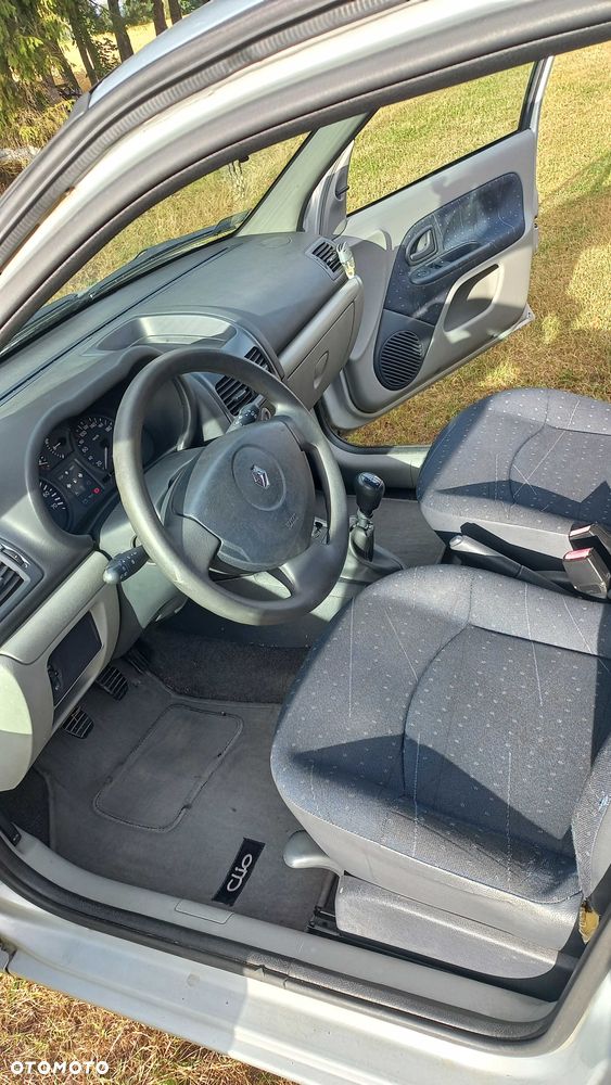 Renault Clio - 5