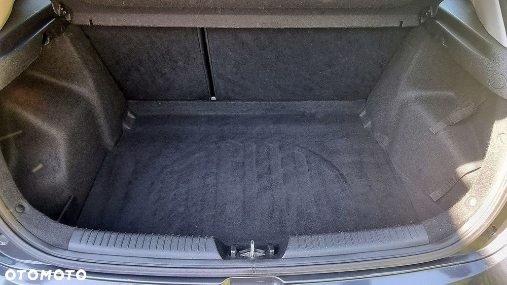 Kia Ceed - 17