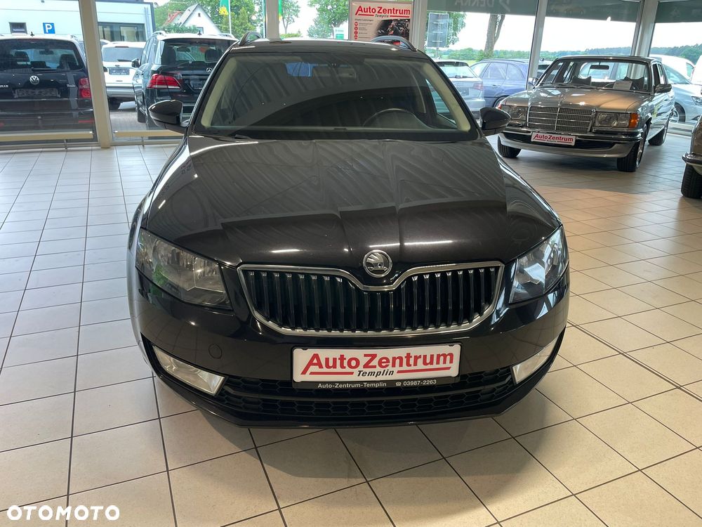 Skoda Octavia 1.6 TDI DPF DSG Active - 8