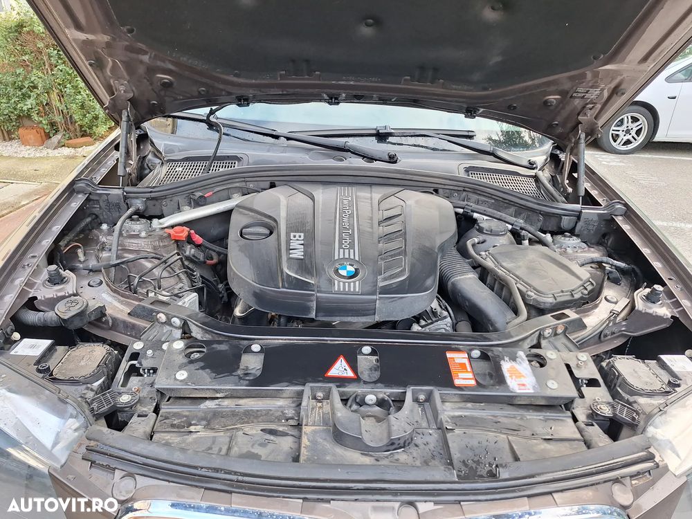 BMW X3 xDrive20d - 14