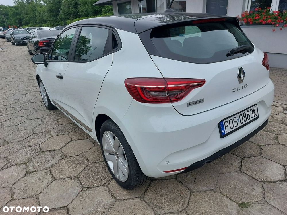 Renault Clio - 8