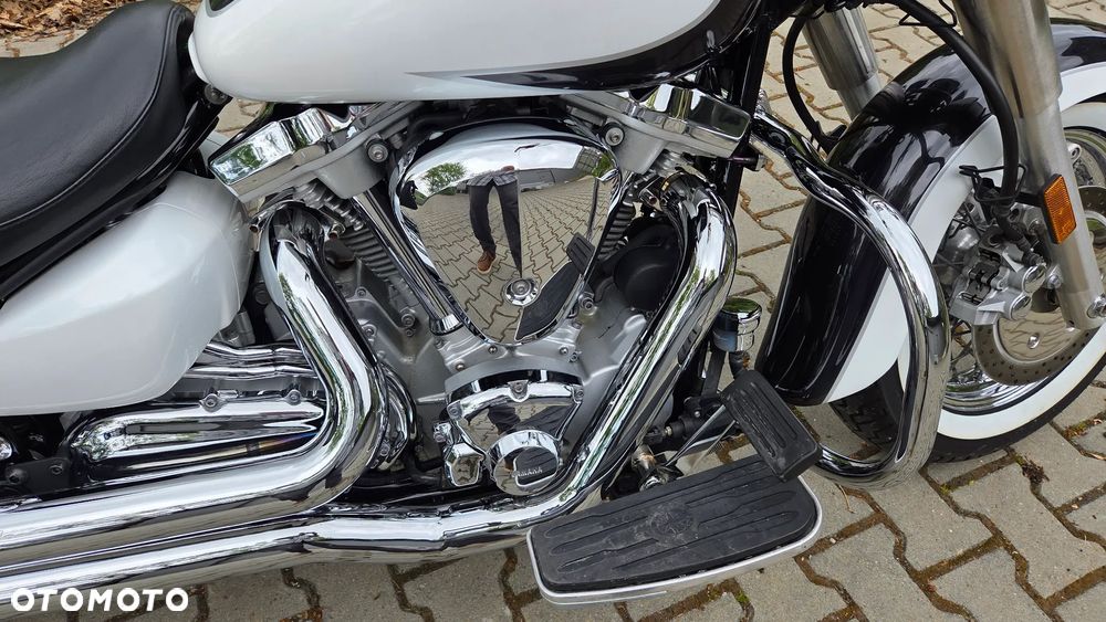 Yamaha Road Star - 12