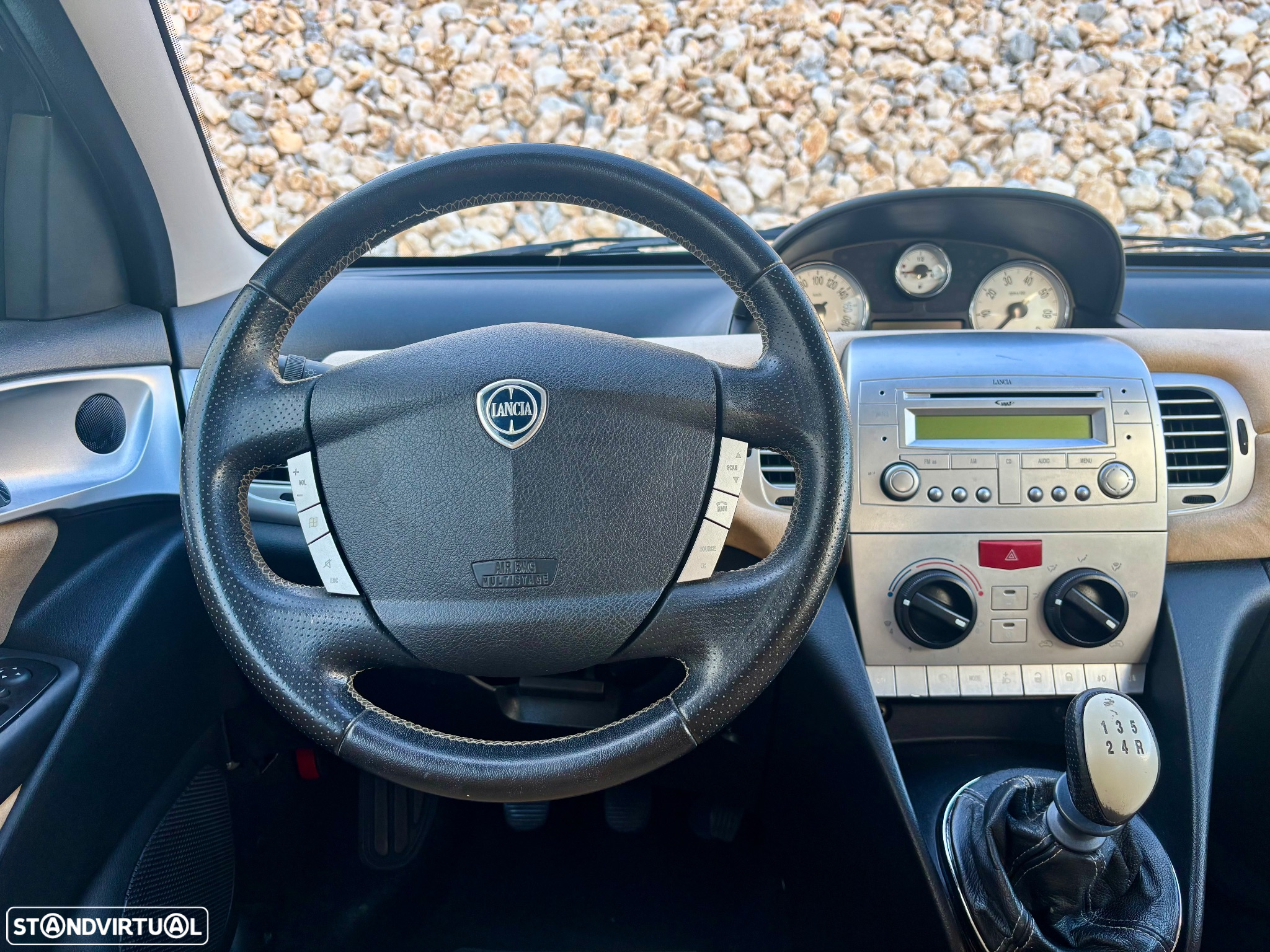 Lancia Ypsilon 1.2 Oro S&S - 29