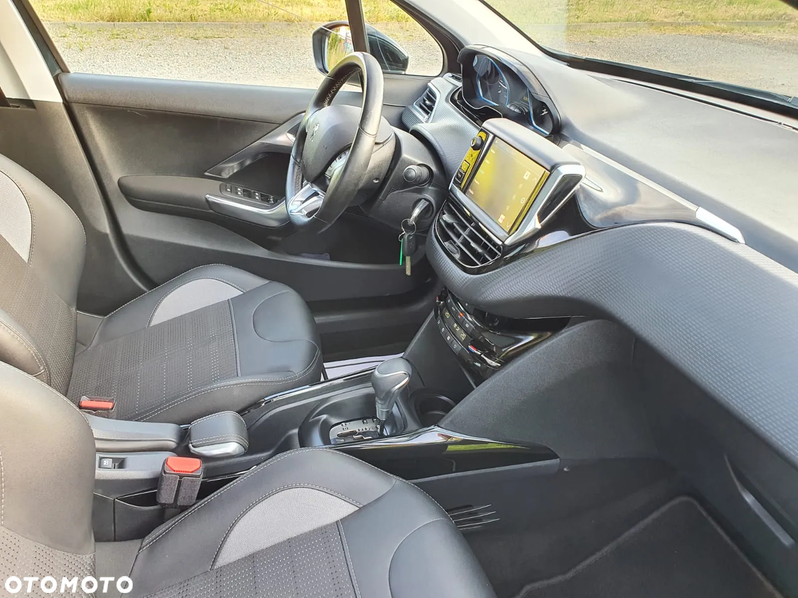 Peugeot 2008 PureTech 110 Stop&Start EAT6 Crossway - 12