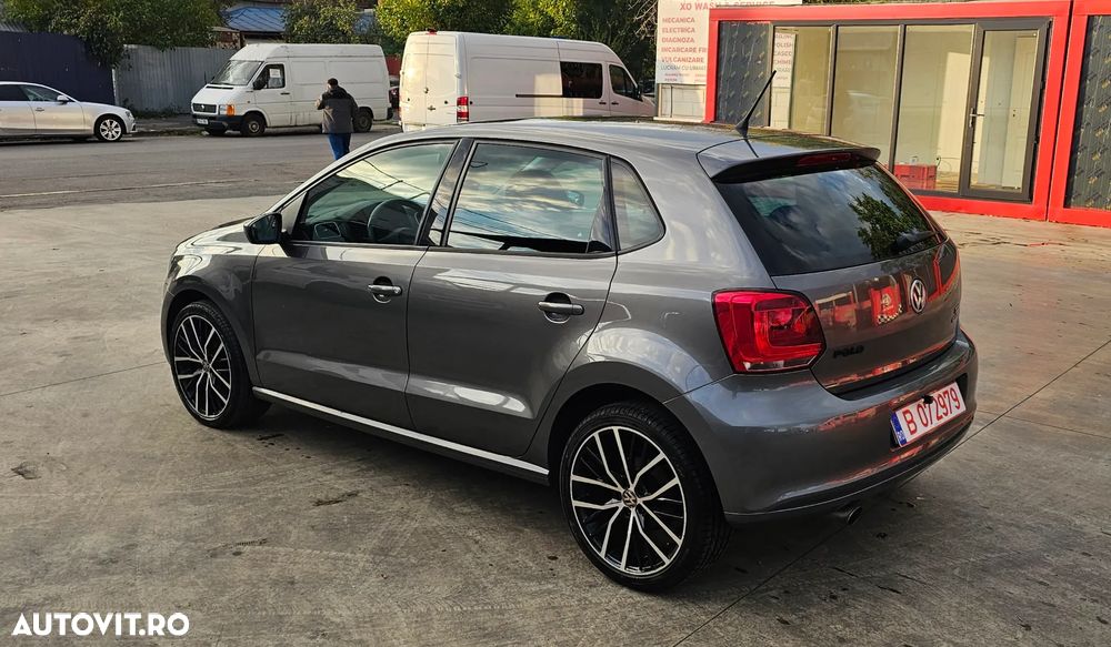 Volkswagen Polo 1.6 TDI Blue Motion Technology Trendline - 3
