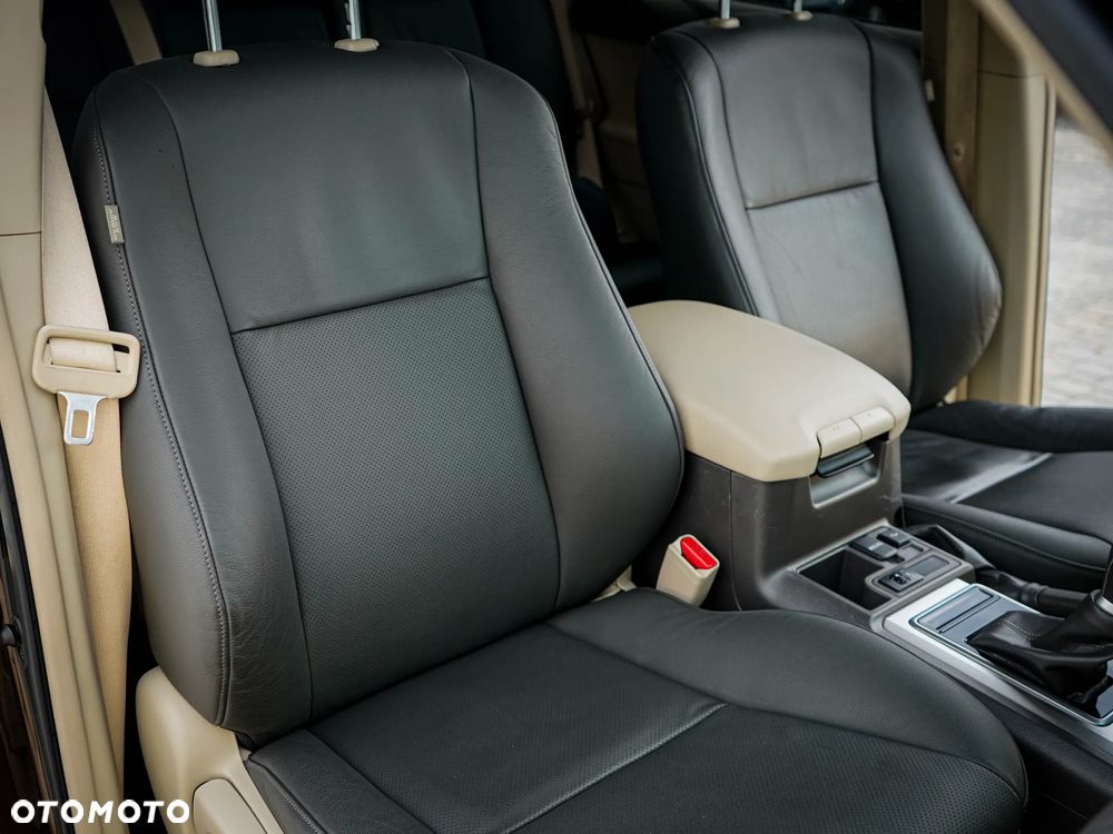 Toyota Land Cruiser LC 2.8 D-4D Prado - 27