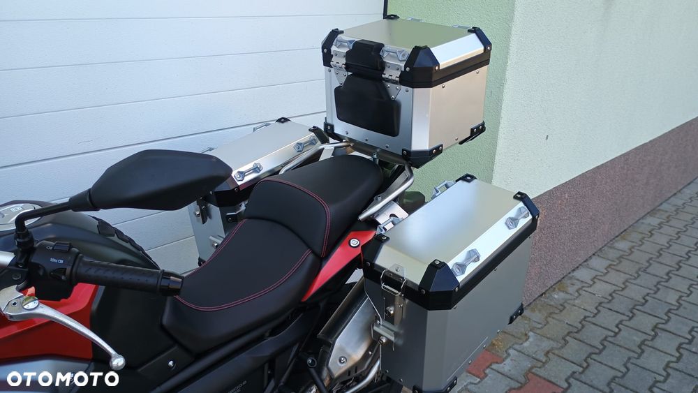VOGE 650DSX - 11