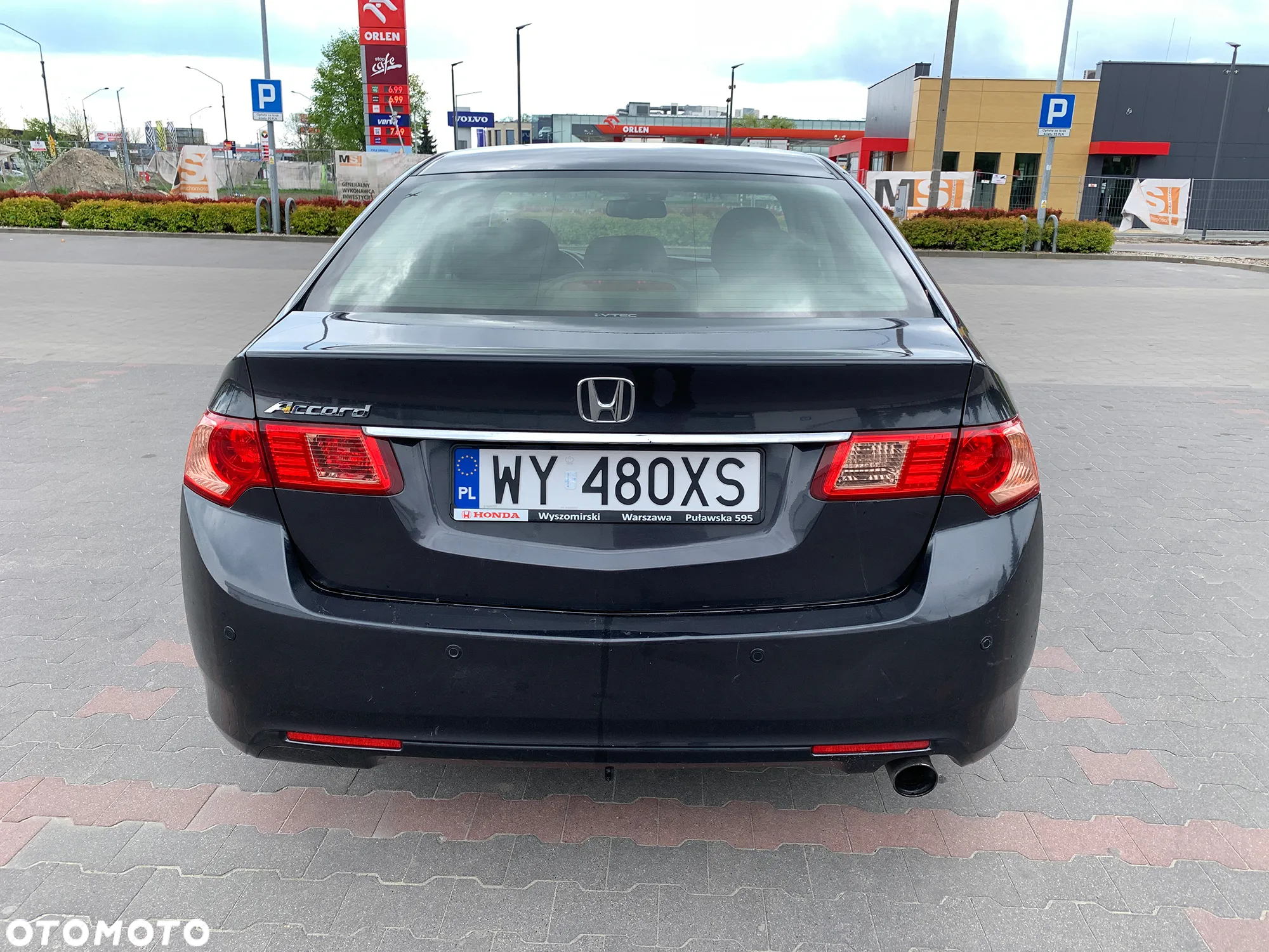 Honda Accord 2.0 Comfort - 11