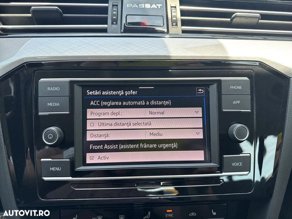 Volkswagen Passat 2.0 TDI DSG Comfortline - 20