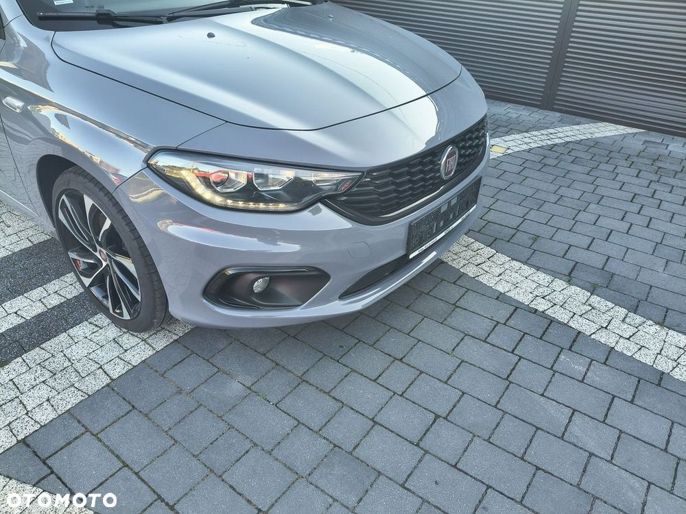 Fiat Tipo 1.4 T-Jet 16v S-Design - 29