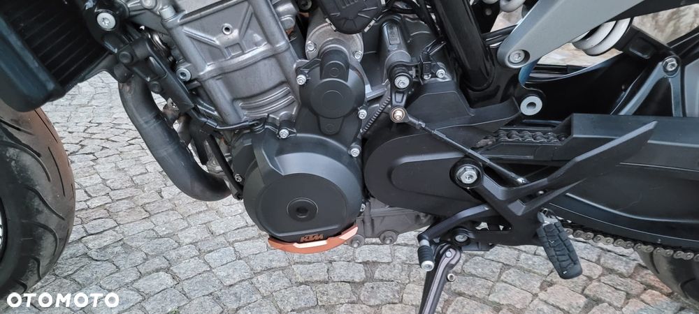 KTM Duke 790 - 8