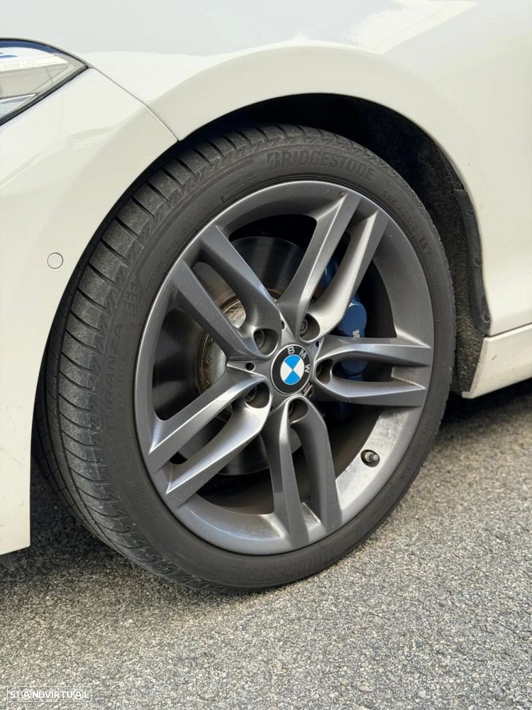 BMW 220 d Pack Desportivo M Pro Auto - 11