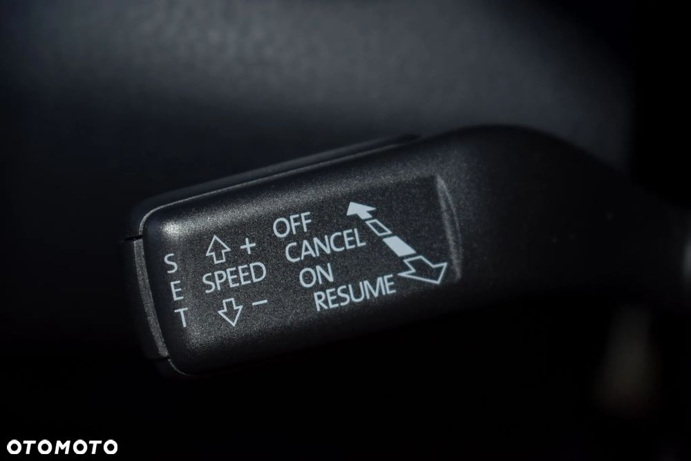 Volkswagen Sharan 2.0 TDI Highline - 28