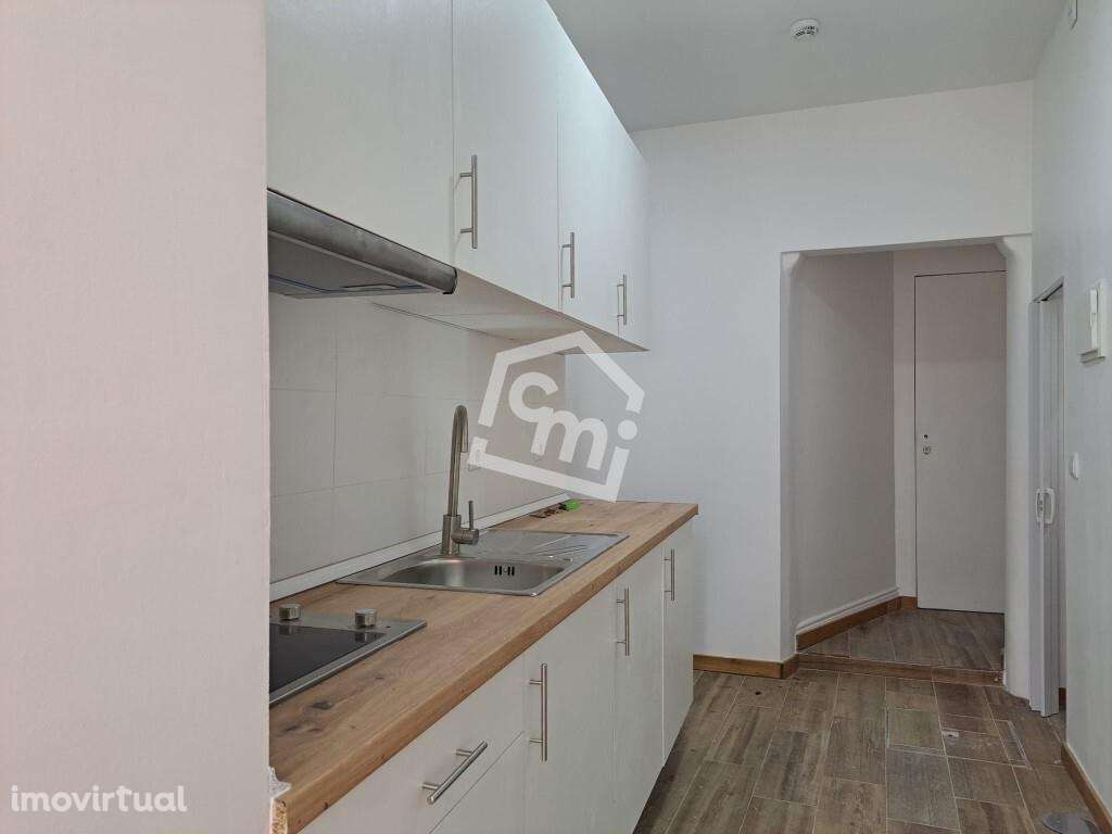 Arrendamento | Porto (Freixo) Despesas incluídas/ Terraço - Grande imagem: 3/12