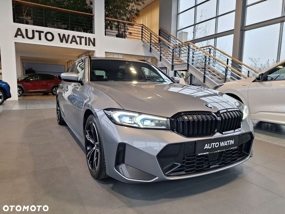 BMW Seria 3 320d xDrive M Sport sport - 4