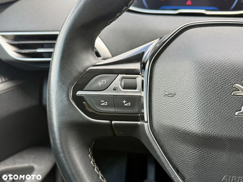 Peugeot 3008 PureTech 130 Stop & Start GPF Active Business-Paket - 21