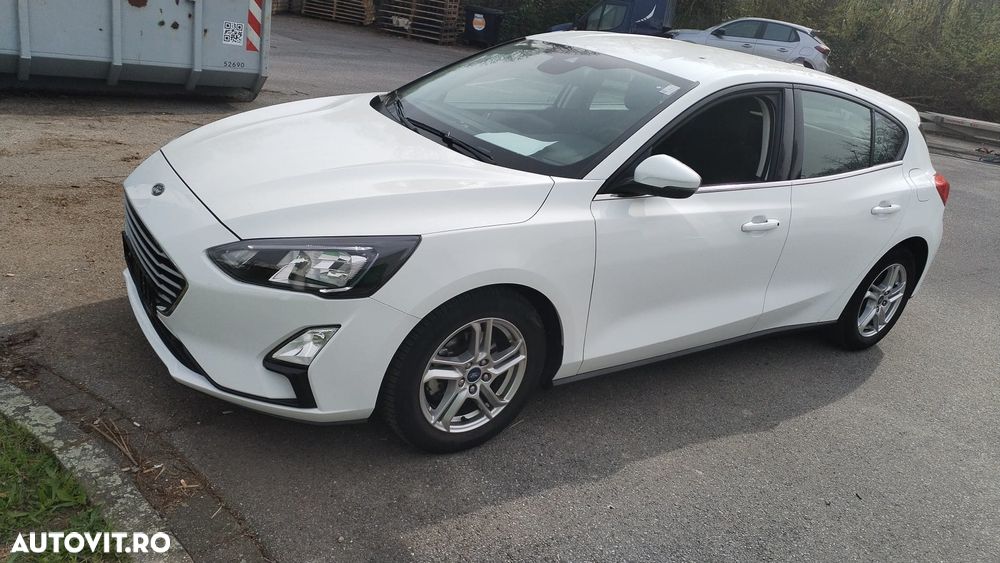 Ford Focus 1.0 EcoBoost Trend Edition - 6