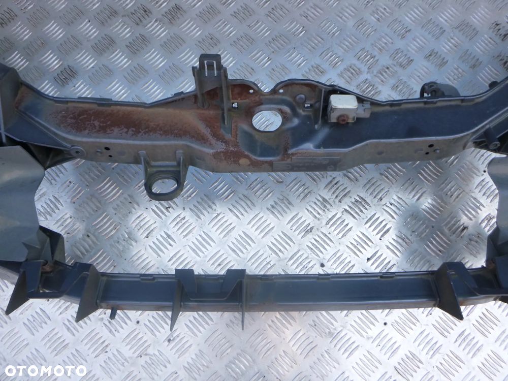 PAS PRZEDNI WZMOCNIENIE FORD FOCUS C-MAX  3M51-8B041AU - 3