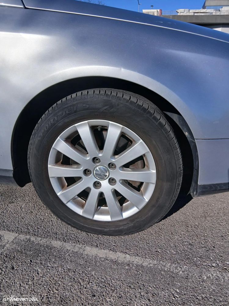 VW Passat 1.9 TDi Confortline - 2